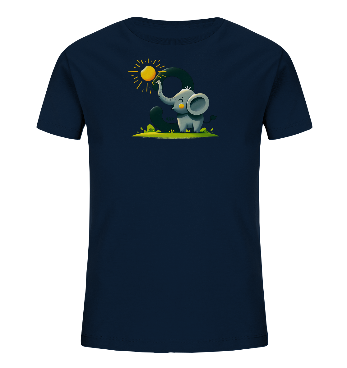 Onlineshop Shirts fuer Kinder - Das Bild zeigt ein dunkelblaues Kinder-T-Shirt. Eine Grafik auf der Vorderseite zeigt einen niedlichen grauen Cartoon-Elefanten mit grossen Ohren. Der Elefant steht neben einer grossen dunklen Zahl '3' und streckt seinen Ruessel nach einer leuchtend gelben Sonne aus. Gruenes Gras und Buesche sind unter den Figuren dargestellt und schaffen eine froehliche Szene.