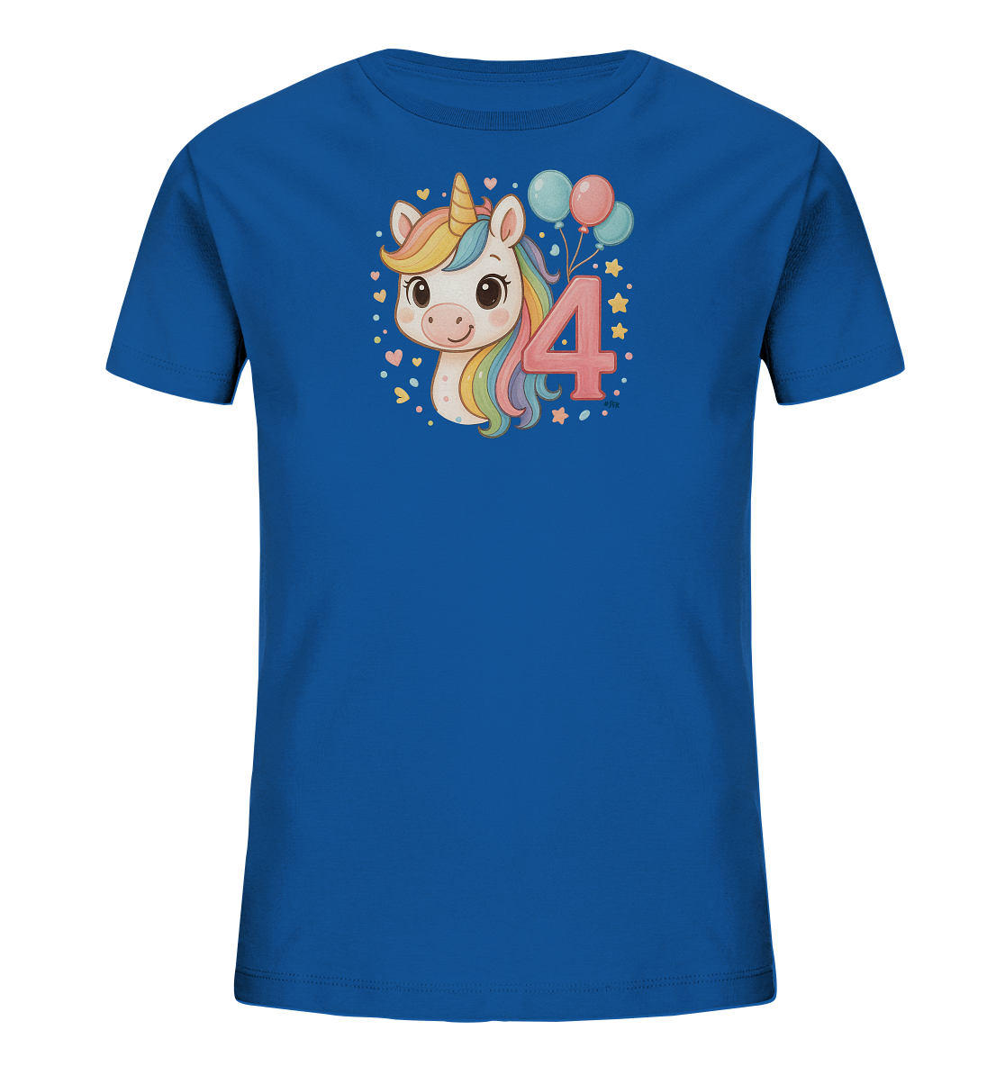 Onlineshop Shirts fuer Kinder - Das Bild zeigt ein leuchtend blaues Kinder-T-Shirt mit einer farbenfrohen Grafik auf der Vorderseite. Das Motiv stellt einen niedlichen Einhornkopf mit bunter Maehne und Horn dar. Neben dem Einhorn ist die grosse Zahl '4' abgebildet, umgeben von Luftballons, Sternen und Herzen. Das Design wirkt froehlich und ist detailreich gestaltet.