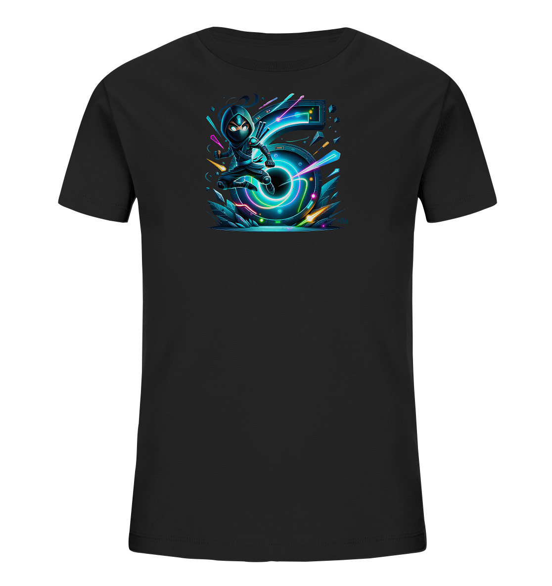 Onlineshop Shirts fuer Kinder - Das Bild zeigt ein schwarzes Kinder-T-Shirt mit einer auffaelligen Grafik. Im Zentrum steht eine leuchtende, stilisierte Zahl '5', umgeben von dynamischen Farbakzenten. Davor ist eine kleine, dunkle Figur in einer Kampfpose dargestellt. Das Design wirkt modern und energiegeladen, passend fuer aktive Kinder.