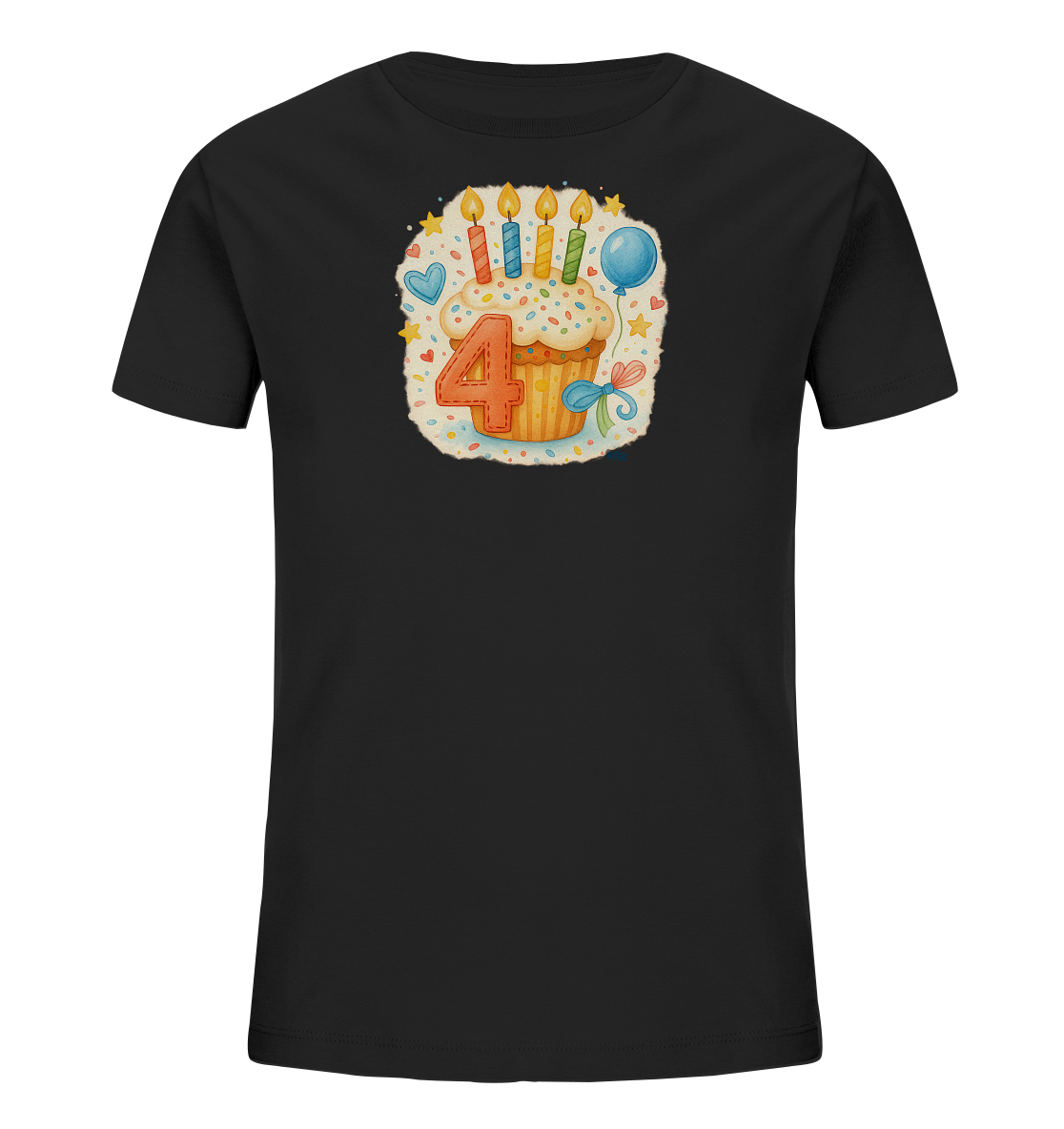 Onlineshop Shirts fuer Kinder - Das Bild zeigt ein schwarzes Kinder-T-Shirt. Auf der Vorderseite ist ein bunter Aufdruck eines Cupcakes mit Streuseln und vier brennenden Kerzen zu sehen. Eine grosse rote Zahl '4' steht davor, umgeben von Sternen, einem Herz und einem Ballon. Das Design ist froehlich gestaltet.