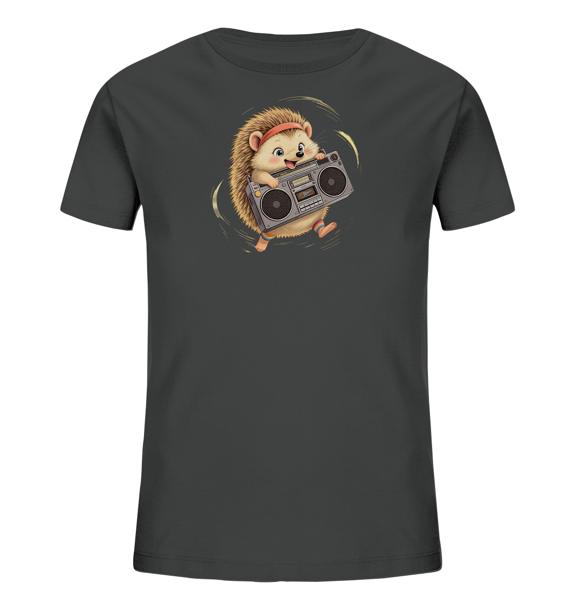 Onlineshop Shirts fuer Kinder - Das Bild zeigt ein dunkelgraues T-Shirt fuer Kinder. Auf der Vorderseite ist eine froehliche, cartoonhafte Igel-Figur abgebildet, die ein rotes Stirnband und bunte Armbaender traegt. Der Igel haelt enthusiastisch eine graue Boombox und ist von dynamischen Linien umgeben, die Bewegung andeuten. Das Design wirkt verspielt und energiegeladen.
