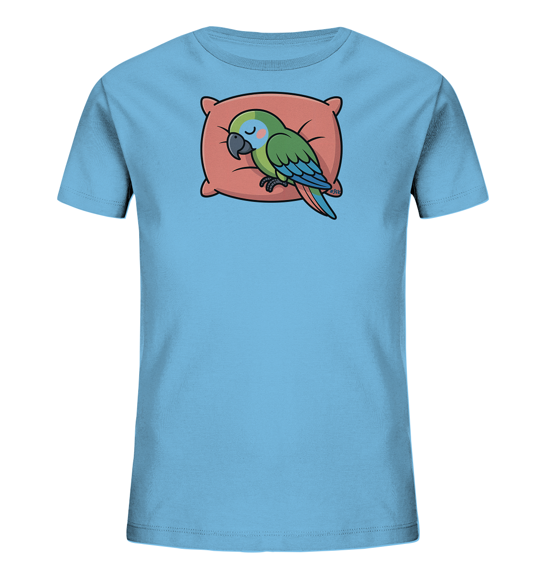 Onlineshop Shirts fuer Kinder - Das Bild zeigt ein hellblaues Kinder-T-Shirt mit einem niedlichen Motiv auf der Vorderseite. Ein kleiner, gruener Papagei mit blauen Fluegeln schlaeft friedlich auf einem rosafarbenen Kissen. Der Vogel hat die Augen geschlossen und vermittelt einen ruhigen, entspannten Eindruck. Dieses verspielte Design verleiht dem T-Shirt einen sanften und kinderfreundlichen Charakter.