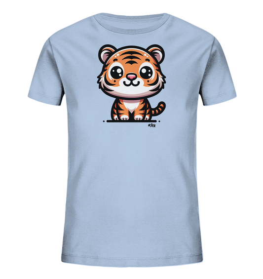 Onlineshop Shirts fuer Kinder - Das Bild zeigt ein hellblaues Kinder-T-Shirt mit einem niedlichen Cartoon-Tiger-Motiv auf der Vorderseite. Der kleine Tiger ist orange mit schwarzen Streifen und hat grosse, ausdrucksstarke Augen. Er sitzt aufrecht und laechelt leicht, was dem Design einen freundlichen Charakter verleiht. Das Motiv ist zentral auf dem Shirt platziert.