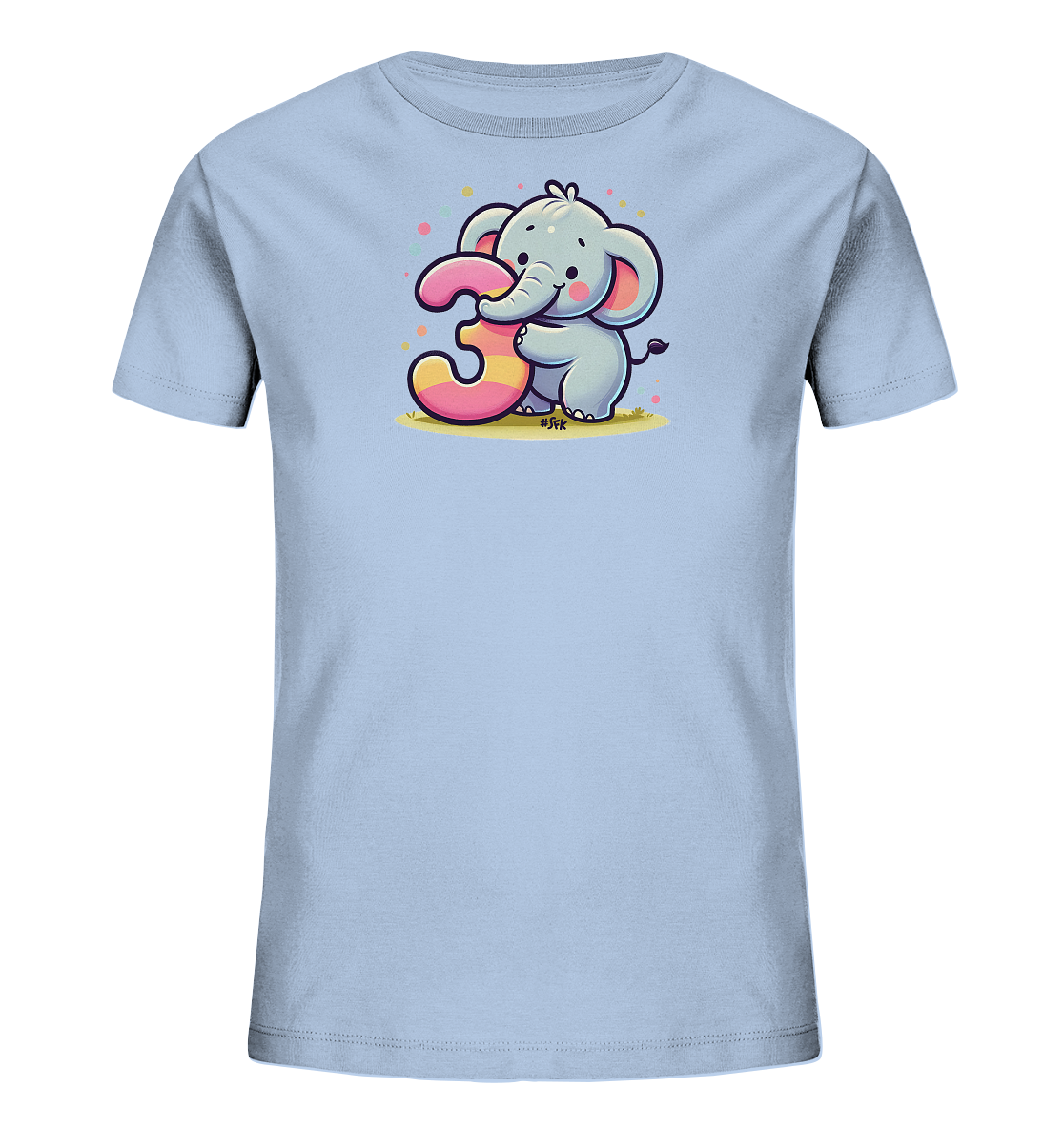 Onlineshop Shirts fuer Kinder - Das Bild zeigt ein hellblaues T-Shirt fuer Kinder mit einem niedlichen, cartoonhaften Elefantenmotiv. Der Elefant haelt liebevoll die Zahl Drei, die in gestreiften Pastelltoenen gestaltet ist. Um das Motiv herum sind kleine, bunte Konfetti-Punkte verstreut, die eine froehliche Atmosphaere schaffen. Das Design ist ansprechend und farbenfroh, passend fuer junge Kinder.