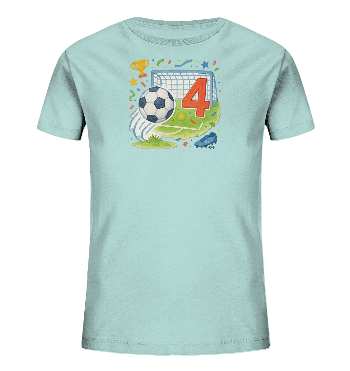 Onlineshop Shirts fuer Kinder - Das Bild zeigt ein hellblaues Kinder-T-Shirt. Auf der Vorderseite ist eine Illustration mit Fussball-Motiven zu sehen, einschliesslich eines Balls, eines Tores und einer Trophaee. Im Zentrum des Designs steht die rote Zahl Vier, umgeben von festlichen Elementen wie Konfetti und Sternen. Blaue Fussballschuhe ergaenzen das sportliche Thema.