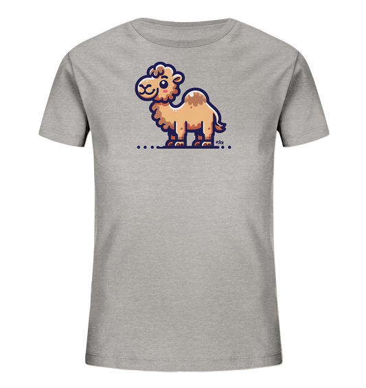 Onlineshop Shirts fuer Kinder - Das Bild zeigt ein hellgraues T-Shirt fuer Kinder. Auf der Vorderseite ist eine niedliche, cartoonhafte Abbildung eines Kamels zu sehen. Das Kamel ist braun dargestellt, hat eine freundliche Ausstrahlung und ist blau umrandet. Es steht auf einer blauen Linie, die von Punkten gesaeumt ist.