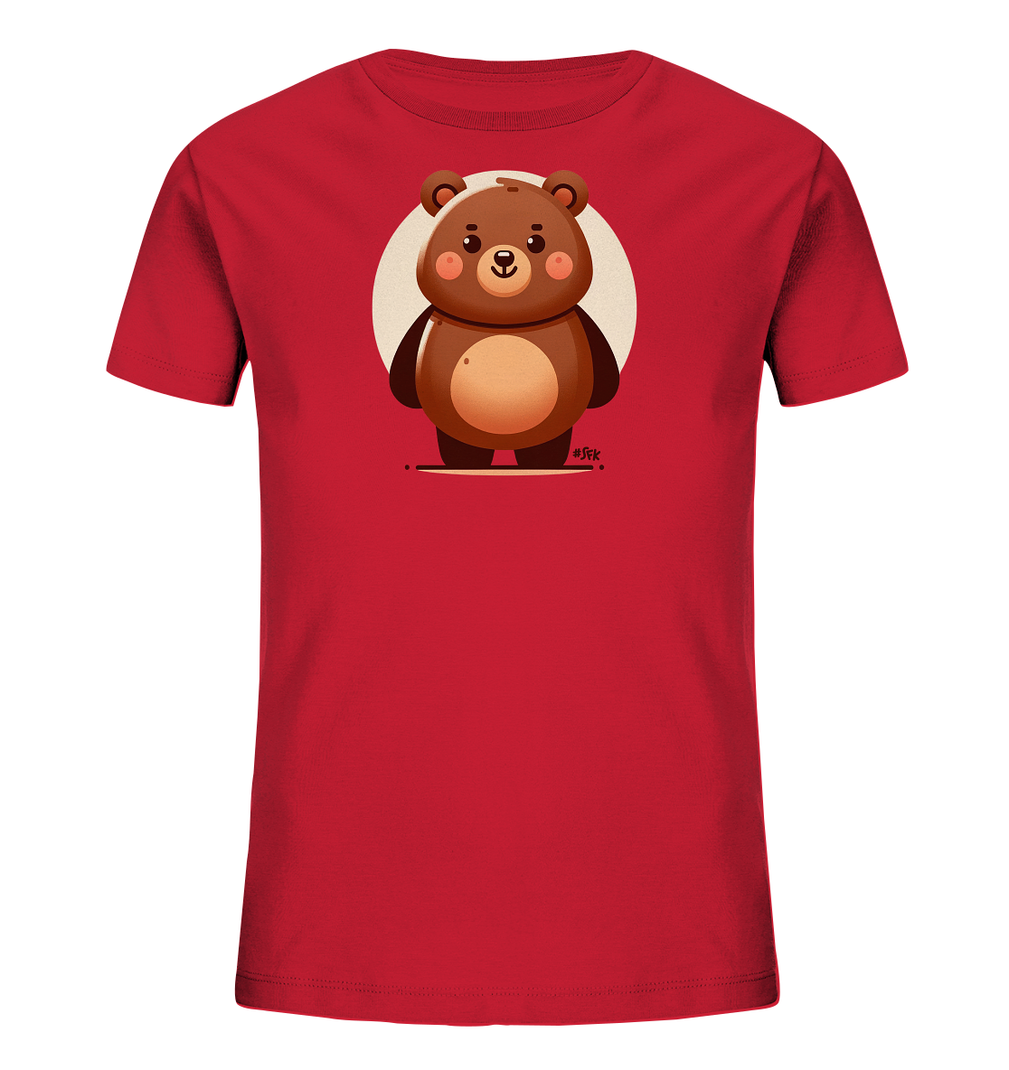 Onlineshop Shirts fuer Kinder - Das Bild zeigt ein rotes Kinder-T-Shirt mit einer niedlichen Illustration eines kleinen, braunen Cartoon-Baeren auf der Vorderseite. Der Baer steht aufrecht vor einem hellen, kreisfoermigen Hintergrund. Er hat ein freundliches Gesicht mit runden Augen und kleinen Ohren. Das Design ist schlicht und ansprechend fuer Kinder.