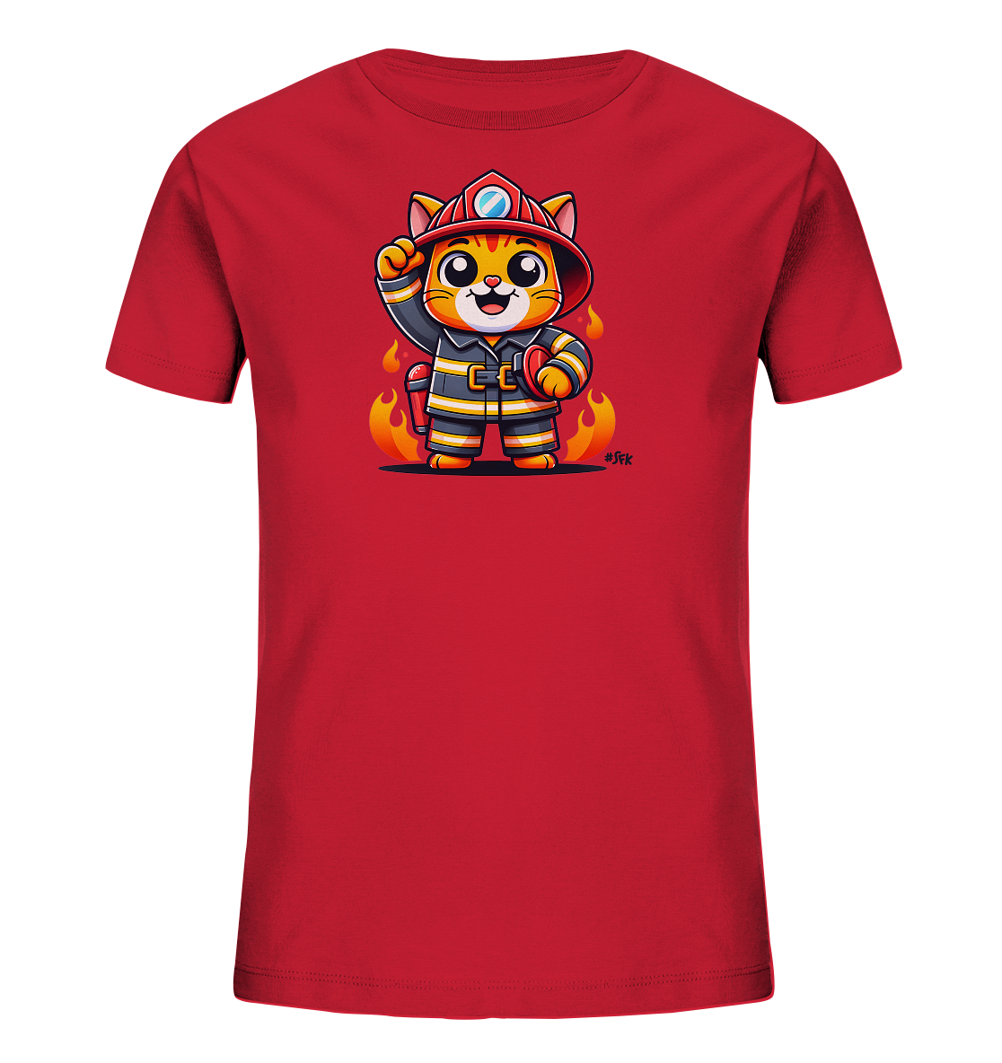 Onlineshop Shirts fuer Kinder - Dieses rote T-Shirt fuer Kinder zeigt eine niedliche Cartoon-Katze, die als Feuerwehrmann gekleidet ist. Die Katze traegt einen roten Helm und eine Uniform mit Streifen, waehrend sie einen Schlauchaufsatz und einen Feuerloescher haelt. Um die Figur herum sind stilisierte Flammen zu sehen. Das Motiv ist farbenfroh und ansprechend gestaltet.