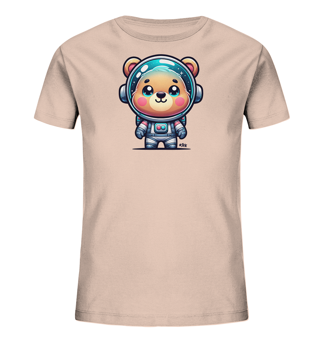 Onlineshop Shirts fuer Kinder - Das Bild zeigt ein hellrosa Kinder-T-Shirt mit einem detaillierten Motiv eines suessen, cartoonhaften Baeren. Der Baer traegt einen silbernen Astronautenanzug mit blauen und rosafarbenen Akzenten und blickt mit grossen Augen und rosigen Wangen durch seinen Helm. Dieses Design verleiht dem Shirt einen niedlichen und verspielten Charakter mit Weltraum-Thema.