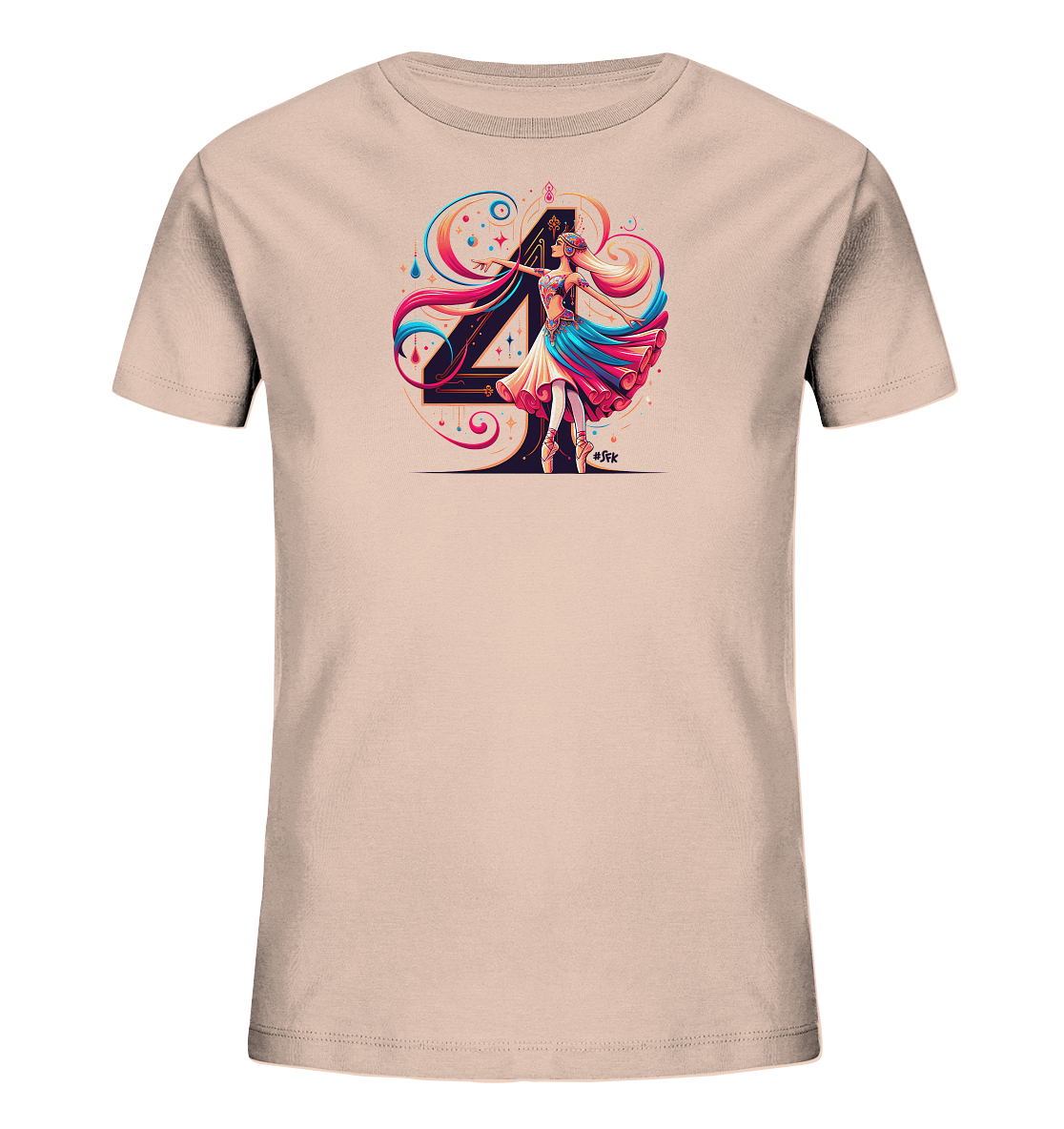 Onlineshop Shirts fuer Kinder - Das Bild zeigt ein Kinder T-Shirt in einem hellen Beigeton. Auf der Vorderseite ist eine farbenfrohe Illustration einer tanzenden Figur vor der grossen Zahl Vier abgebildet. Die Figur traegt ein Kleid mit fliessendem Haar, umgeben von dynamischen Linien und Formen in Blau, Pink und Orange. Das Design wirkt lebendig und kuenstlerisch.