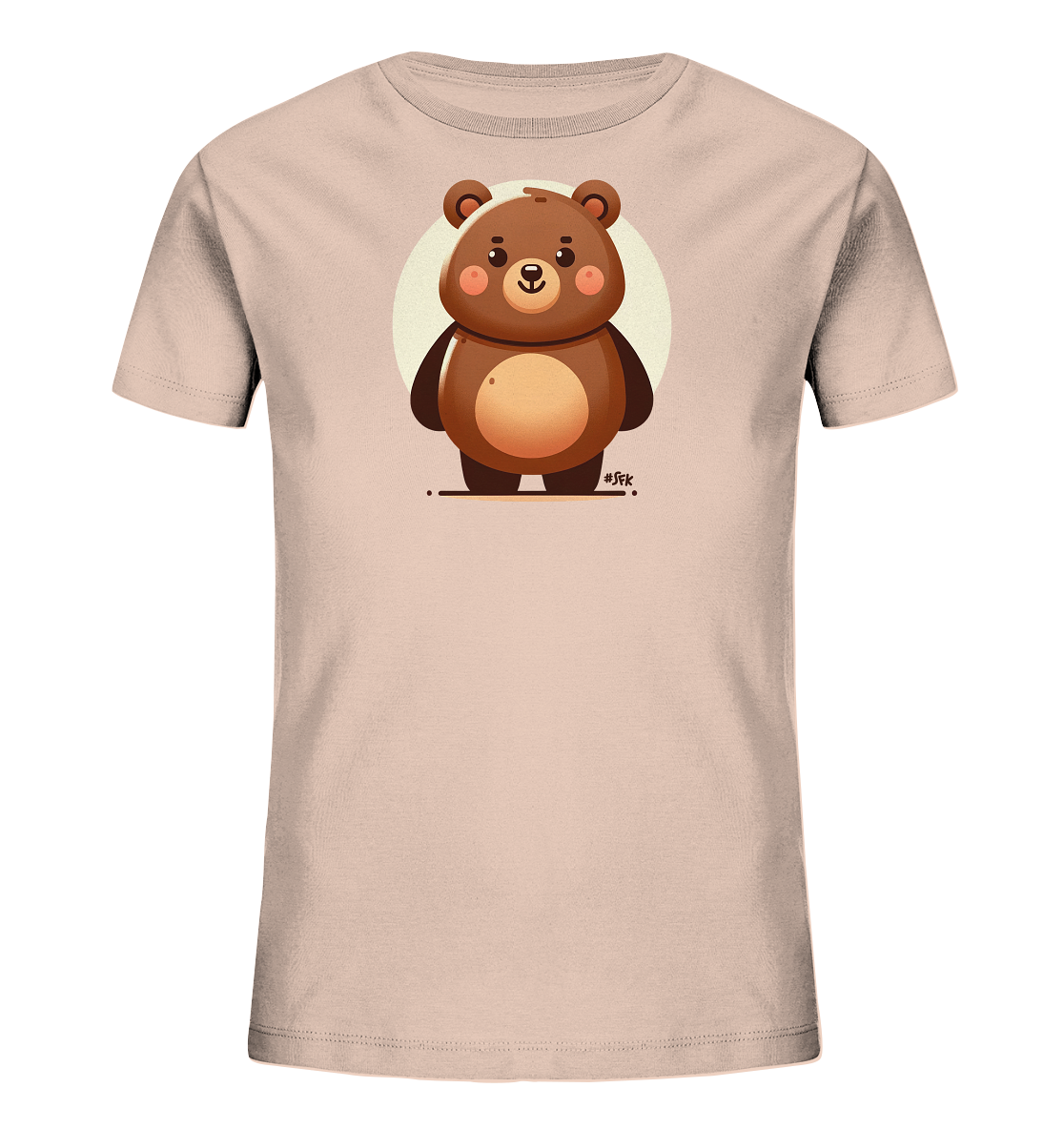 Onlineshop Shirts fuer Kinder - Das Bild zeigt ein hellrosa Kinder-T-Shirt mit einer niedlichen Illustration eines braunen Baeren auf der Vorderseite. Der freundliche Baer im Cartoon-Stil hat grosse Augen und rote Wangen und steht vor einem hellen Kreis. Das Design ist schlicht und ansprechend, perfekt fuer den Alltag kleiner Kinder. Es vermittelt einen warmen und froehlichen Charakter.