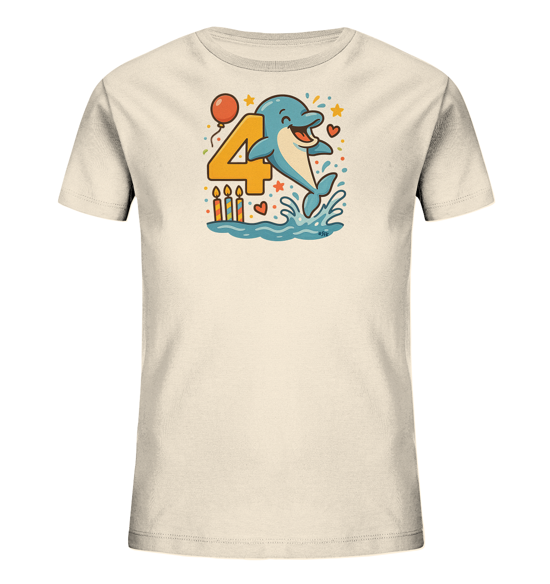 Onlineshop Shirts fuer Kinder - Dieses cremefarbene T-Shirt zeigt einen froehlichen Cartoon-Delfin, der neben der Zahl Vier aus dem Wasser springt. Das Motiv beinhaltet einen Ballon, Kerzen, Sterne und Herzen. Das verspielte Design ist ideal fuer Kinder.