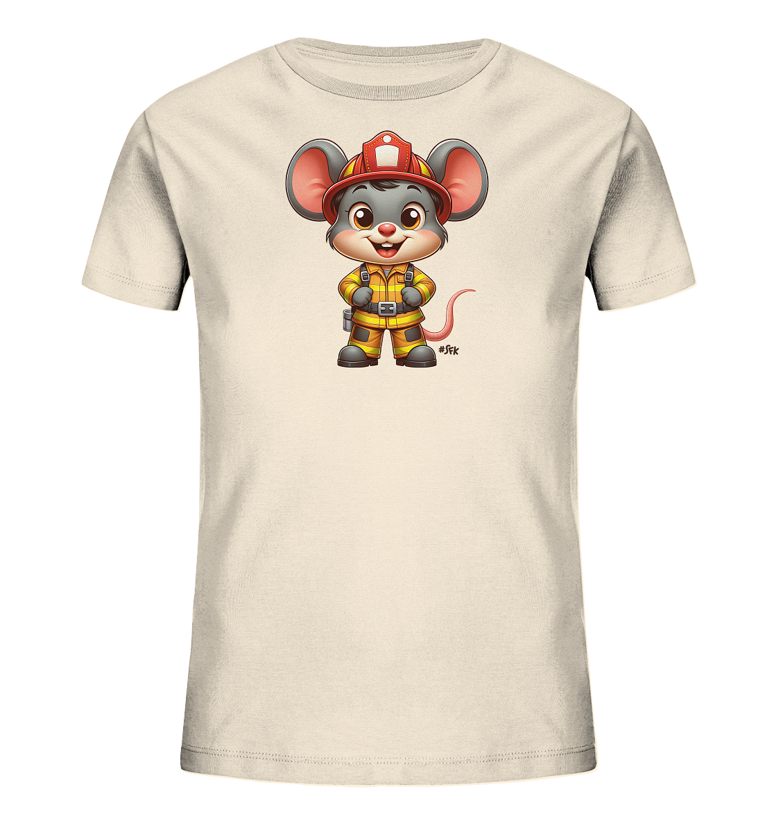 Onlineshop Shirts fuer Kinder - Das Bild zeigt ein cremefarbenes Kinder-T-Shirt mit einem niedlichen Druck. Der Druck stellt eine Cartoon-Maus dar, die eine vollstaendige Feuerwehrmann-Uniform traegt, bestehend aus einem gelben Anzug und einem roten Helm. Die Maus steht aufrecht, hat grosse Ohren und ein froehliches Gesicht. Das Motiv wirkt detailliert und verspielt, passend fuer Kinder.
