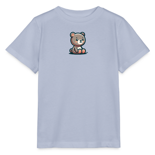 Onlineshop Shirts für Kinder - Das Bild zeigt ein hellblaues Kinder-T-Shirt, das frontal präsentiert wird. Auf der Brust des Shirts ist ein kleiner, niedlicher Cartoon-Bär aufgedruckt, der sitzend dargestellt ist. Das Design des Bären ist einfach gehalten und freundlich gestaltet, wodurch es besonders für Kinder ansprechend wirkt. Das T-Shirt hat kurze Ärmel und einen runden Halsausschnitt, was typisch für Kinderbekleidung ist.