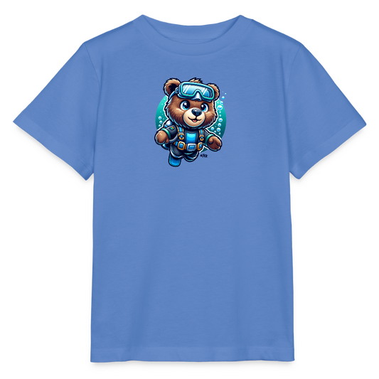 Onlineshop Shirts für Kinder - Das Bild zeigt ein hellblaues T-Shirt für Kinder mit einem verspielten Motiv eines Bären im Taucheranzug. Der Bär hat ein freundliches Gesicht und trägt eine Taucherbrille, während er durch Wasserblasen schwimmt. Die Farben sind lebendig und ansprechend, was das Design für Kinder besonders attraktiv macht. Dieses T-Shirt eignet sich perfekt für kleine Abenteurer und Wasserratten.