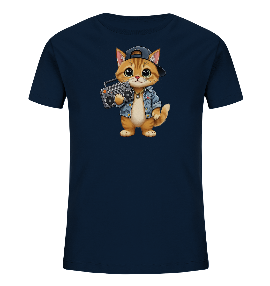 Onlineshop Shirts fuer Kinder - Das Bild zeigt ein dunkelblaues Kinder-T-Shirt mit einem niedlichen Comic-Motiv. Darauf ist eine gestreifte, orangefarbene Katze abgebildet, die eine Jeansjacke, eine Goldkette und eine umgedrehte Baseballkappe traegt. Die Katze haelt einen grauen Ghettoblaster in den Pfoten und hat grosse, ausdrucksstarke Augen. Das Design vermittelt einen coolen und verspielten urbanen Stil, der ansprechend fuer Kinder ist.