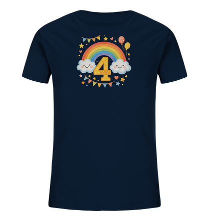Onlineshop Shirts fuer Kinder - Das Bild zeigt ein dunkelblaues Kinder-T-Shirt mit einem froehlichen Geburtstagsmotiv. Zentral platziert ist die Zahl '4', umgeben von einem farbenfrohen Regenbogen. Suesse lachende Wolken, bunte Sterne, Herzen, Luftballons und eine Girlande ergaenzen das Design. Das gesamte Motiv wirkt verspielt und feierlich.