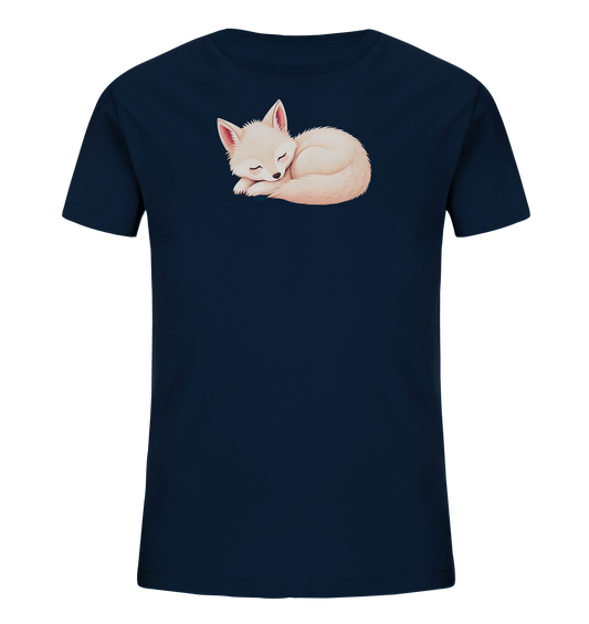 Onlineshop Shirts fuer Kinder - Das Bild zeigt ein dunkelblaues Kinder-T-Shirt mit einem niedlichen Tiermotiv auf der Vorderseite. Abgebildet ist ein kleines, helles Tier, das zusammengerollt schlaeft. Das Tier, das einem Fennek oder Fuchs aehnelt, hat geschlossene Augen und wirkt sehr friedlich. Das Design ist schlicht und ansprechend fuer Kinder.