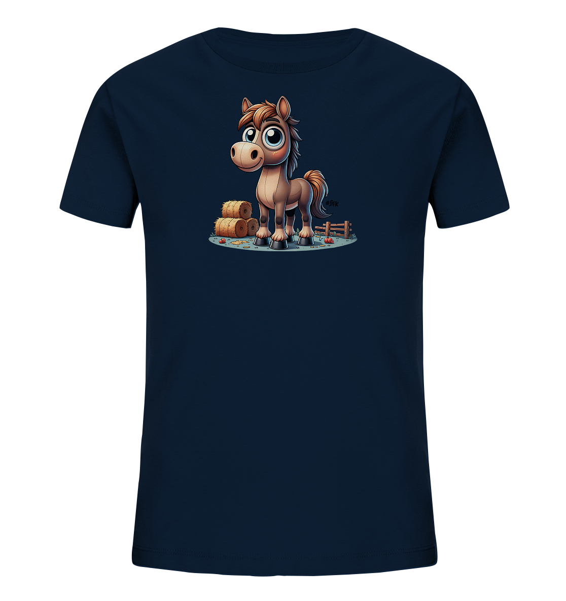 Onlineshop Shirts fuer Kinder - Das Bild zeigt ein dunkelblaues Kinder T-Shirt. Auf der Vorderseite ist eine niedliche, cartoonhafte Darstellung eines braunen Pferdes abgebildet. Das Pferd steht in einer laendlichen Szene mit Heuballen und einem kleinen Zaun. Das Design wirkt froehlich und ansprechend fuer Kinder.