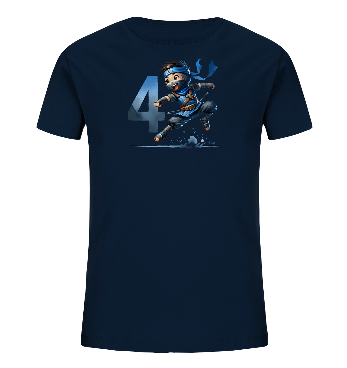 Onlineshop Shirts fuer Kinder - Das Bild zeigt ein dunkelblaues Kinder-T-Shirt. Es ist mit einer dynamischen Grafik eines springenden Cartoon-Ninja in blauer Kleidung verziert. Links neben der Figur ist eine grosse, halbtransparente Zahl '4' platziert. Das Design wirkt lebhaft und aktionsreich.