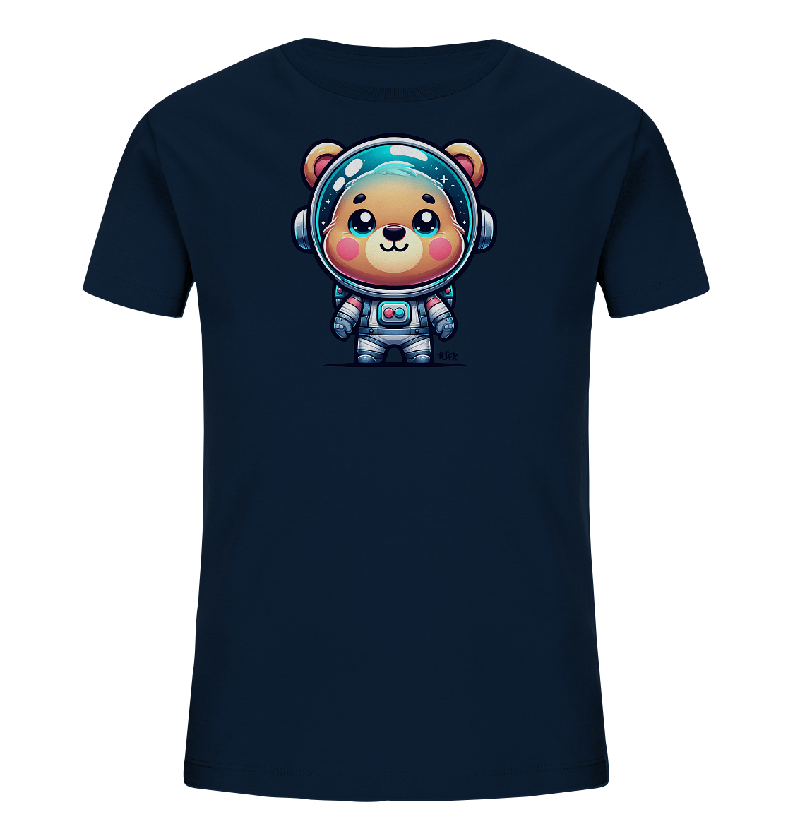 Onlineshop Shirts fuer Kinder - Das Bild zeigt ein dunkelblaues T-Shirt fuer Kinder mit einem niedlichen Aufdruck. Zu sehen ist ein Cartoon-Baer in einem detailreichen Astronautenanzug mit Helm. Der Baer hat grosse, freundliche Augen und rosafarbene Wangen, was ihm einen besonders suessen Ausdruck verleiht. Das Design ist verspielt und ideal fuer kleine Weltraumfans.