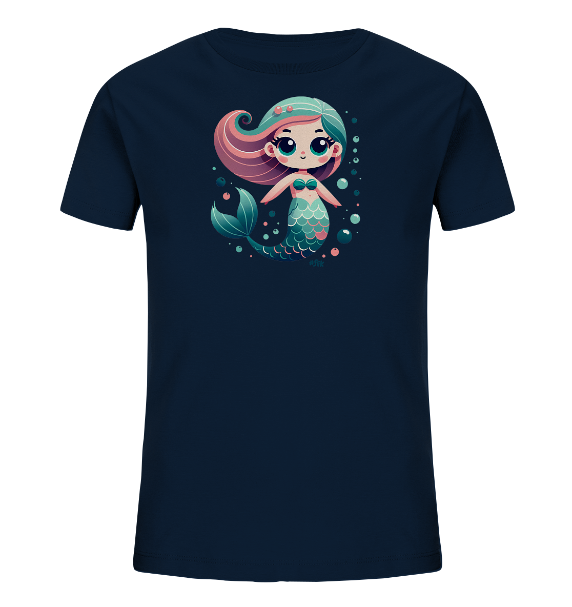 Onlineshop Shirts fuer Kinder - Das Bild zeigt ein dunkelblaues T-Shirt fuer Kinder mit einem farbenfrohen Motiv einer Meerjungfrau. Die cartoonhafte Meerjungfrau hat langes, welliges Haar in Pink- und Tuerkistoenen. Sie traegt einen gruenen Bikini und ihre Schwanzflosse schimmert in Tuerkisgruen. Zahlreiche kleine Blasen umgeben die freundlich laechelnde Figur im Wasser.