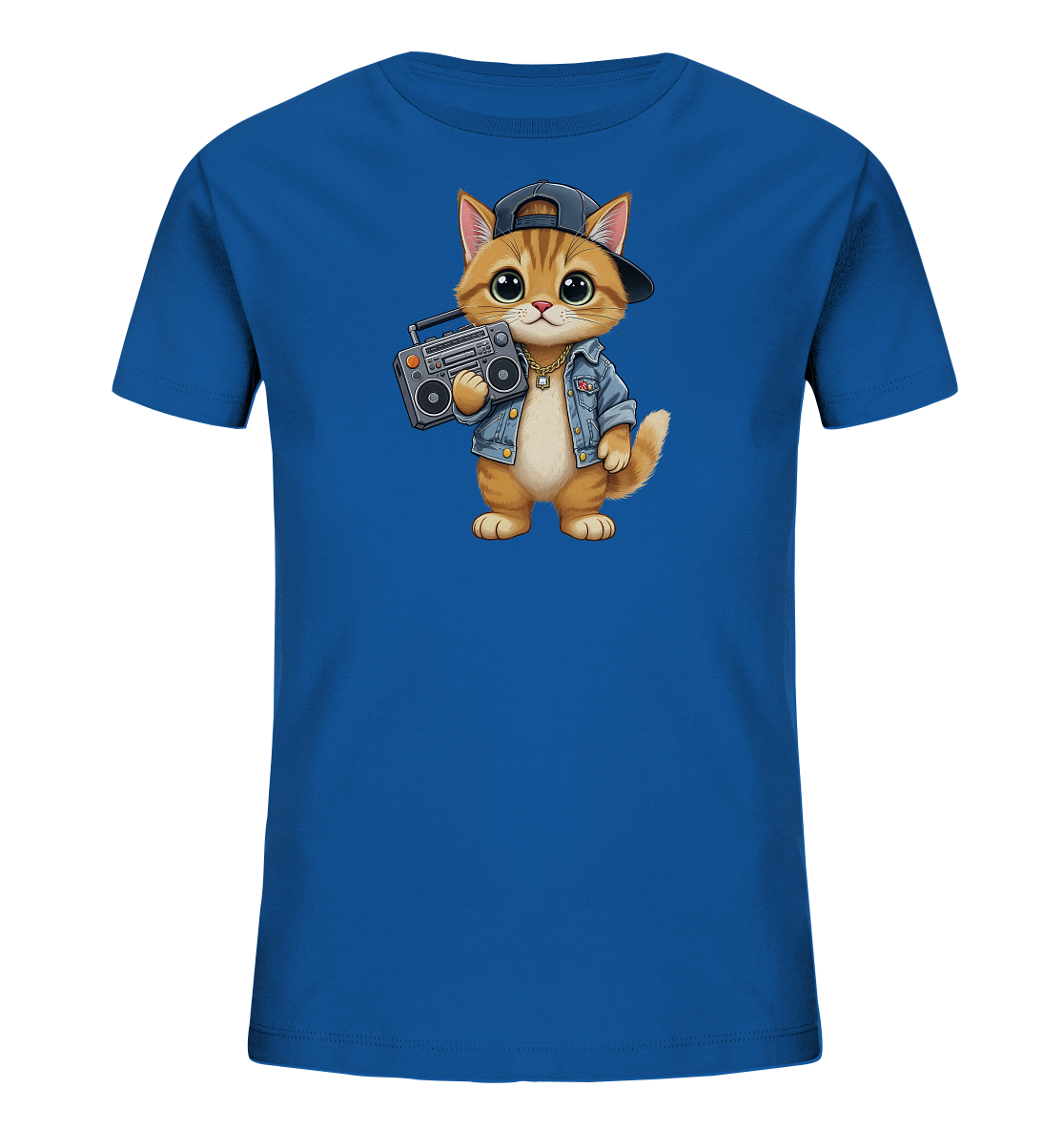 Onlineshop Shirts fuer Kinder - Das Bild zeigt ein blaues T-Shirt mit einem niedlichen Cartoon-Kaetzchen. Die orangefarbene Katze traegt eine blaue Jeansjacke, eine goldene Kette und eine schwarze Baseballkappe. Sie haelt einen grauen Ghettoblaster in ihren Pfoten. Das Design verleiht dem Shirt einen verspielten und coolen Charakter.