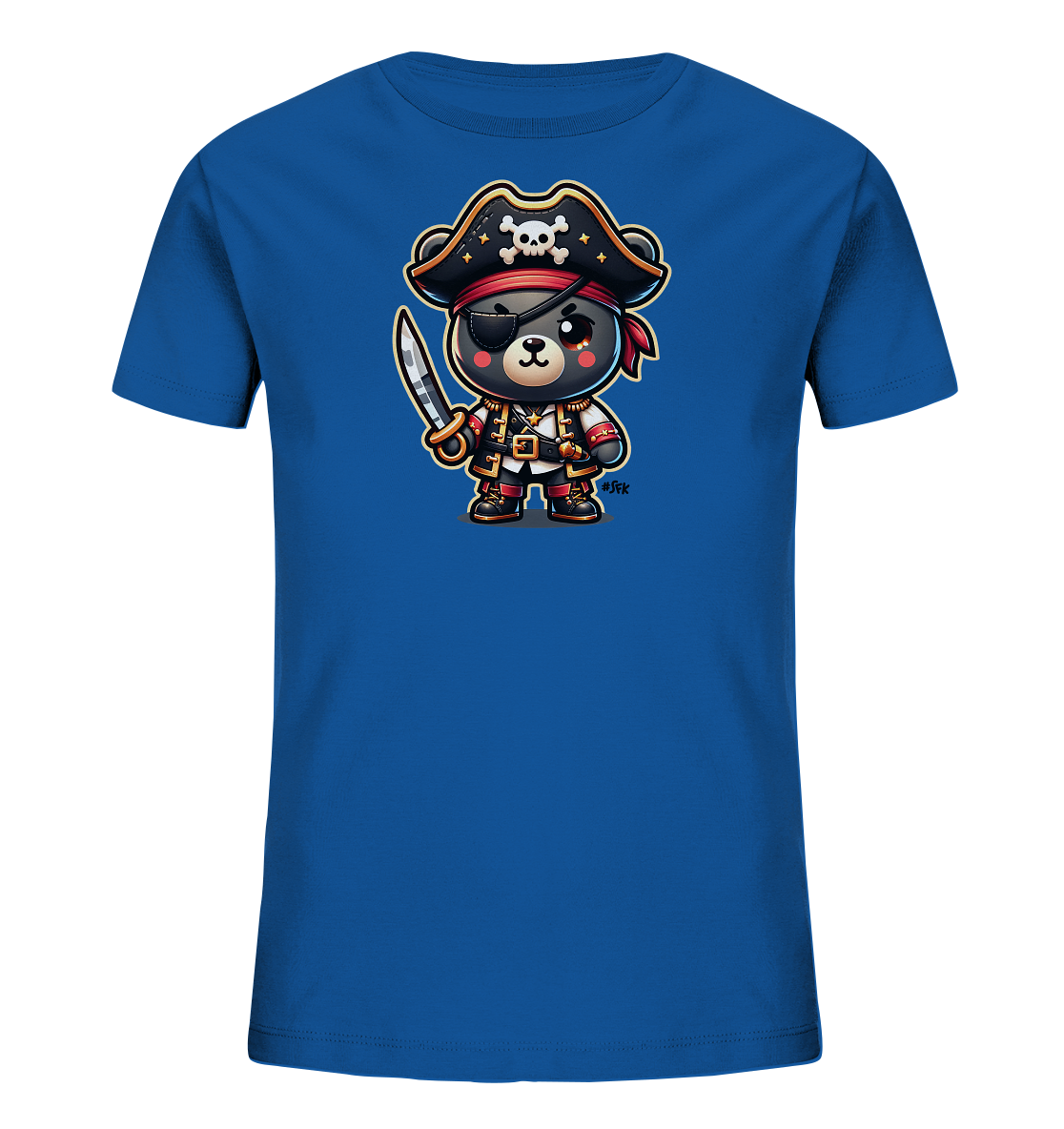 Onlineshop Shirts fuer Kinder - Das Bild zeigt ein blaues T-Shirt fuer Kinder. Auf der Vorderseite ist eine niedliche Illustration eines Baeren im Piratenkostuem zu sehen. Der Baer traegt einen Piratenhut mit Totenkopf, eine Augenklappe und haelt einen Saebel. Das Design ist farbenfroh und hat einen verspielten, abenteuerlichen Charakter.