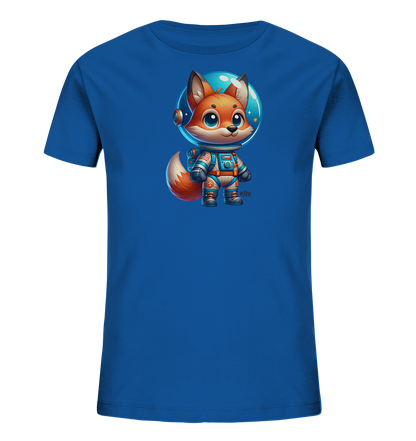 Onlineshop Shirts fuer Kinder - Das Bild zeigt ein leuchtend blaues Kinder-T-Shirt mit einem suessen Aufdruck. Der Aufdruck zeigt einen cartoonartigen Fuchs, der einen Astronautenanzug traegt. Der Fuchs hat einen grossen Helm und steht aufrecht, bereit fuer ein Weltraumabenteuer. Dieses Motiv ist verspielt und fantasievoll gestaltet.