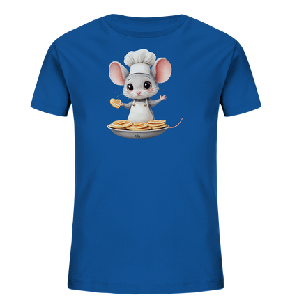 Onlineshop Shirts fuer Kinder - Das Bild zeigt ein koenigsblaues Kinder-T-Shirt mit einem niedlichen Maeusemotiv. Die Maus traegt eine Kochmuetze und Schuerze und haelt einen herzfoermigen Pfannkuchen. Sie steht auf einem Teller voller goldener Pfannkuchen, was dem Design eine verspielte Note verleiht.