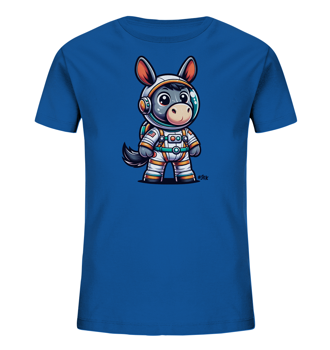 Onlineshop Shirts fuer Kinder - Das Bild zeigt ein blaues T-Shirt mit einem niedlichen Motiv. Darauf ist ein cartoonhafter Esel in einem Astronautenanzug abgebildet. Der Anzug ist weiss mit orangefarbenen Akzenten und umfasst einen Helm sowie einen Rucksack. Das Design ist verspielt und zeigt den kleinen Weltraum-Esel in einer aufrechten Pose.