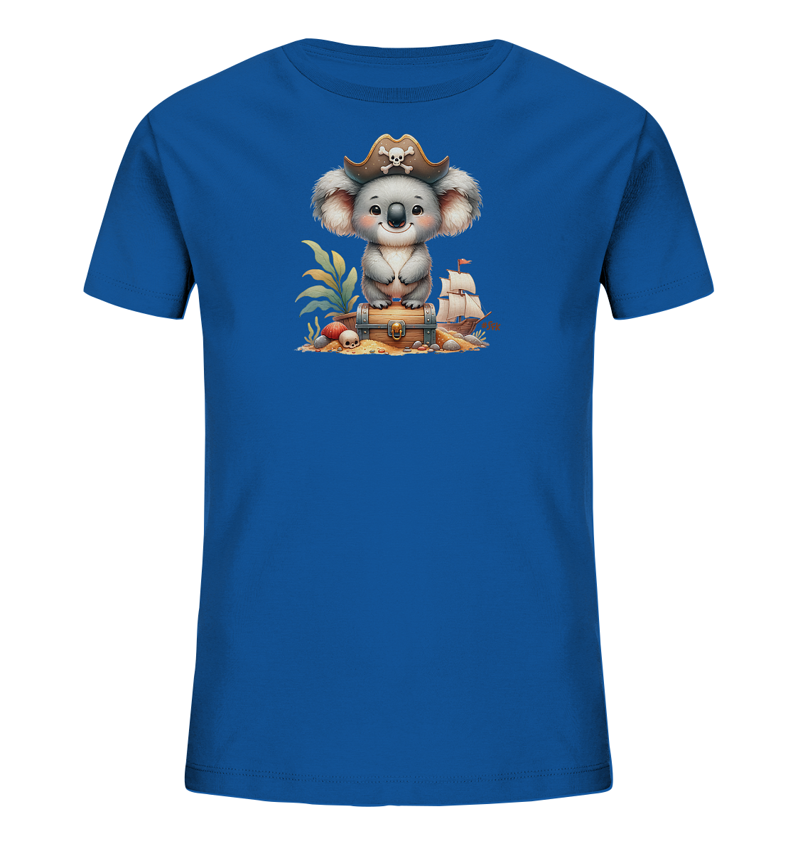 Onlineshop Shirts fuer Kinder - Das Bild zeigt ein blaues Kinder T-Shirt mit einem niedlichen Motiv. Ein Koala mit Piratenhut sitzt auf einer Schatztruhe am Strand. Im Hintergrund sind Palmen und ein Segelschiff zu sehen. Das Design ist verspielt und fantasievoll gestaltet.