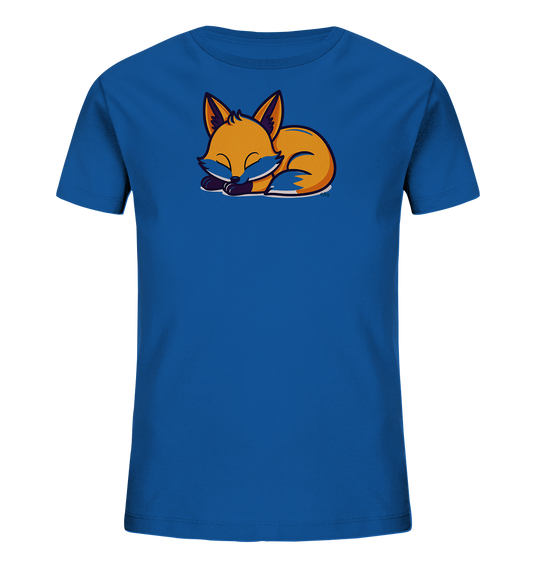 Onlineshop Shirts fuer Kinder - Das Bild zeigt ein leuchtend blaues Kinder-T-Shirt. Im Zentrum der Vorderseite ist ein schlafender Fuchs abgebildet, der sich gemuetlich zusammengerollt hat. Das orangefarbene Fuchsmotiv besitzt blaue Details an Ohren, Schnauze und Schwanzspitze, die gut mit der Shirtfarbe harmonieren. Dieses friedliche Design verleiht dem T-Shirt einen beruhigenden und niedlichen Charakter.