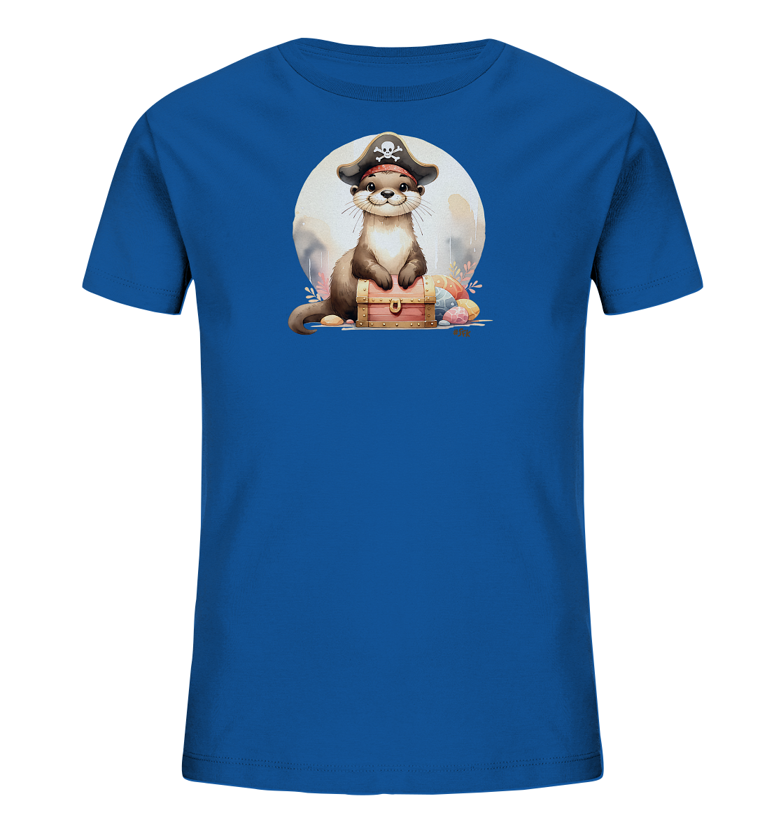 Onlineshop Shirts fuer Kinder - Das Bild zeigt ein blaues Kinder-T-Shirt mit einem niedlichen Druck, der einen Otter in Piratenaufmachung darstellt. Der Otter sitzt auf einer kleinen Schatzkiste und traegt einen Piratenhut mit Totenkopf-Symbol. Im Hintergrund ist ein grosser weisser Kreis zu sehen, und um die Kiste herum liegen bunte, eieraehnliche Objekte und Pflanzen. Das Design wirkt verspielt und ist farbenfroh gestaltet.