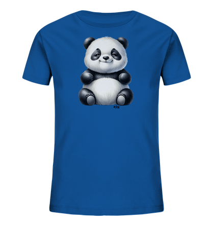 Kinder T-Shirt mit ein sitzender Panda mit schwarz-weißem Fell und freundlichem Lächeln
