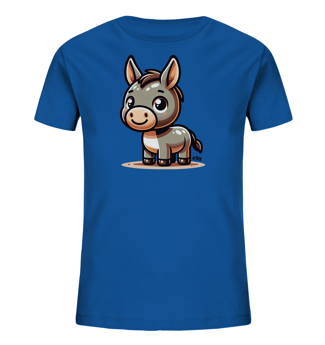 Onlineshop Shirts fuer Kinder - Das Bild zeigt ein blaues T-Shirt fuer Kinder. Auf der Vorderseite befindet sich eine niedliche, cartoonhafte Illustration eines kleinen Esels. Der graue Esel mit grossen Augen und freundlichem Laecheln steht auf einer kleinen Flaeche simulierten Bodens. Dieses Design verleiht dem Shirt einen charmanten und verspielten Look.