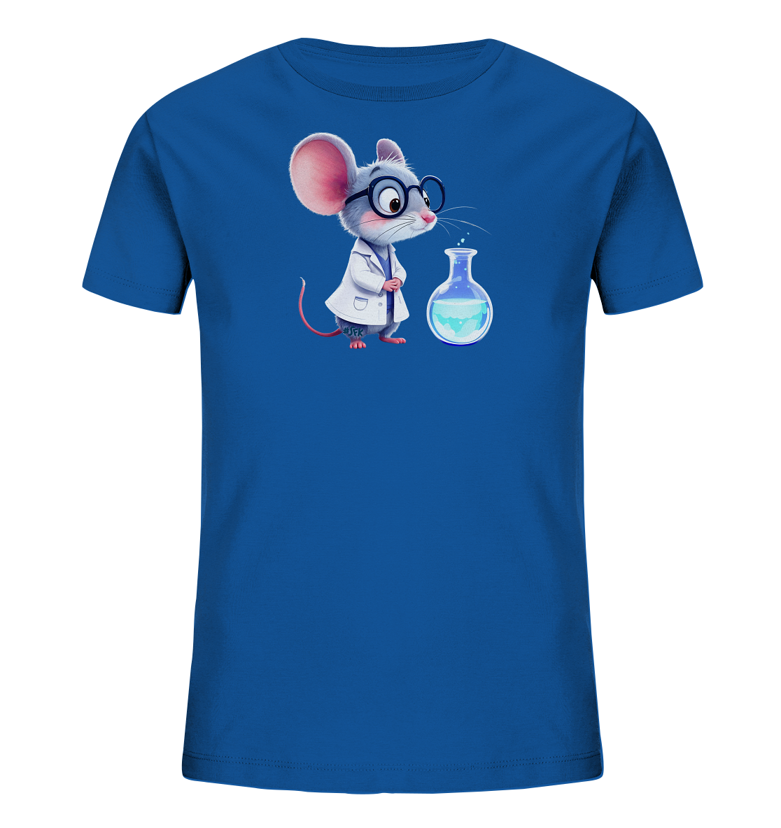 Onlineshop Shirts fuer Kinder - Das Bild zeigt ein koenigsblaues Kinder-T-Shirt mit einer detailreichen Grafik auf der Vorderseite. Darauf ist eine niedliche graue Maus in einem weissen Laborkittel und runder Brille dargestellt. Die Maus blickt aufmerksam auf einen Labor-Glaskolben, der eine sprudelnde blaue Fluessigkeit enthaelt. Das Design vermittelt einen verspielten und wissenschaftlichen Charakter.