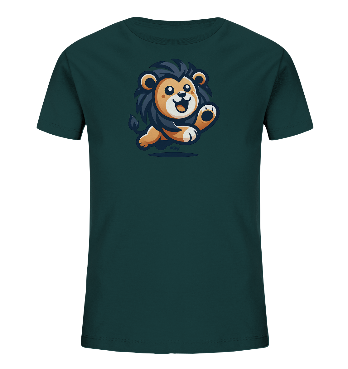 Onlineshop Shirts fuer Kinder - Das Bild zeigt ein dunkelgruenes T-Shirt fuer Kinder. Auf der Vorderseite befindet sich eine niedliche, cartoonhafte Illustration eines froehlichen Loewenbabys. Der kleine Loewe rennt und hebt dabei eine Pfote, mit einem breiten Laecheln im Gesicht. Das farbenfrohe und verspielte Design verleiht dem Shirt einen lebendigen Look.