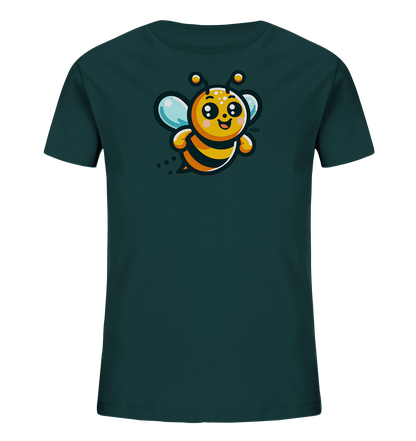 Onlineshop Shirts fuer Kinder - Das Bild zeigt ein dunkelgruenes T-Shirt mit einer niedlichen, fliegenden Biene als Motiv. Die Biene ist im Cartoon-Stil gehalten, hat gelb-schwarze Streifen, grosse Augen und ein froehliches Laecheln. Ihre hellblauen Fluegel sind ausgebreitet, und Punkte deuten die Bewegung an. Das Design wirkt verspielt und ansprechend fuer Kinder.