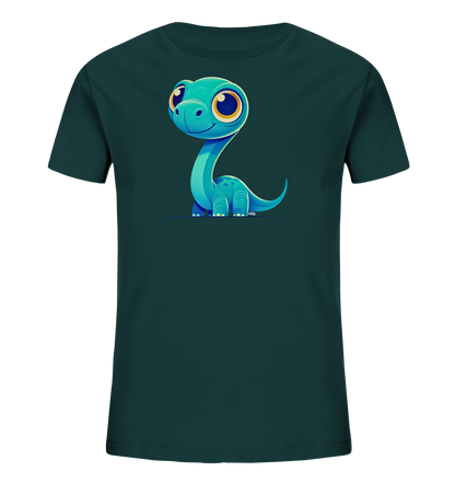 Onlineshop Shirts für Kinder - Das Bild zeigt ein Kinder T-Shirt in einem dunklen Petrol- oder Türkiston. Auf der Vorderseite ist eine niedliche, stilisierte Abbildung eines jungen Dinosauriers zu sehen. Der Dinosaurier hat eine hellblaue Farbe mit dunkleren Flecken, einen langen Hals, große, ausdrucksstarke gelb-orange Augen und ein freundliches Lächeln. Er sitzt aufrecht mit seinen kleinen Beinen und seinem Schwanz, was dem Design einen verspielten und ansprechenden Look verleiht.