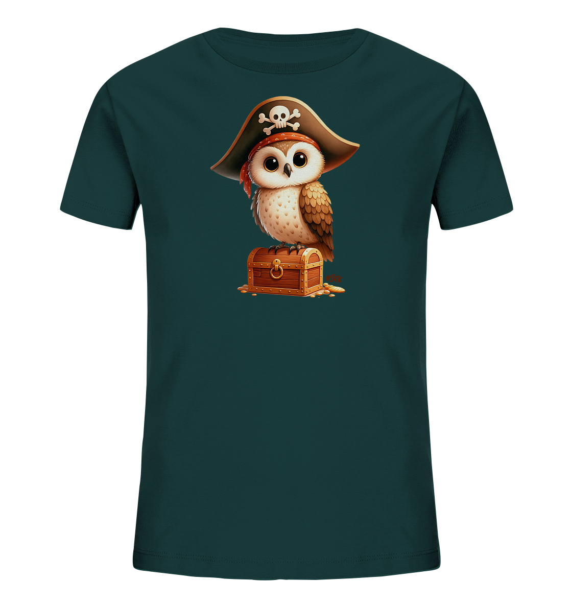 Onlineshop Shirts fuer Kinder - Das Bild zeigt ein dunkelgruenes T-Shirt fuer Kinder. Auf der Vorderseite befindet sich eine niedliche Cartoon-Illustration einer Eule, die als Pirat verkleidet ist. Die Eule traegt einen Piratenhut mit Totenkopf und sitzt auf einer kleinen Schatztruhe, umgeben von goldenen Muenzen. Das gesamte Motiv ist detailreich und verspielt gestaltet.