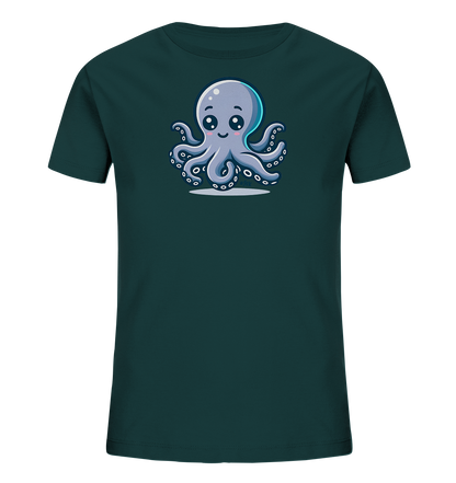 Onlineshop Shirts fuer Kinder - Das Bild zeigt ein dunkelgruenes T-Shirt fuer Kinder mit einem suessen, cartoonhaften Oktopus-Motiv auf der Vorderseite. Der Oktopus ist hellblau/grau dargestellt und hat grosse, runde Augen, rosa Wangen und ein Laecheln. Seine acht Tentakel sind um ihn herum angeordnet, was ihm ein froehliches Aussehen verleiht. Das Design wirkt verspielt und ansprechend fuer Kinder.