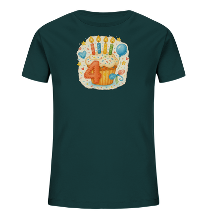 Onlineshop Shirts fuer Kinder - Das Bild zeigt ein dunkelgruenes T-Shirt fuer Kinder mit einem farbenfrohen Geburtstagsmotiv auf der Vorderseite. Zu sehen ist ein Cupcake mit Sahne und Streuseln, gekroent von vier brennenden Kerzen. Die grosse Zahl '4' prangt auf dem Cupcake, umgeben von Sternen, Herzen, einem Ballon und einer Schleife. Das Design wirkt festlich und froehlich, passend fuer einen besonderen Anlass wie einen vierten Geburtstag.