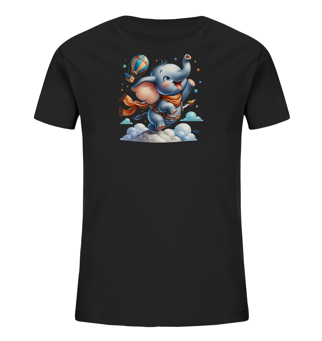 Onlineshop Shirts fuer Kinder - Schwarzes T-Shirt mit Grafik eines fliegenden Elefanten. Der Elefant mit Schal schwebt ueber Wolken, umgeben von Ballon und Sternen.