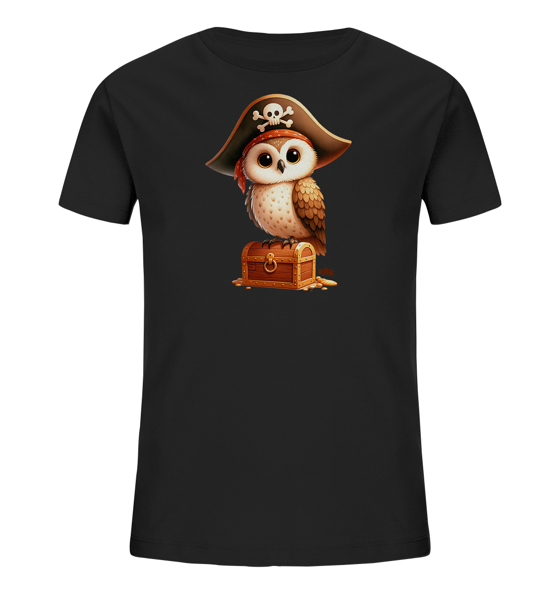 Onlineshop Shirts fuer Kinder - Das schwarze T-Shirt zeigt eine niedliche, cartoonhafte Eule in Piratenverkleidung. Die Eule traegt einen Piratenhut mit Totenkopf und sitzt auf einer verzierten Holzschatztruhe. Goldmuenzen liegen um die Truhe herum verstreut. Dieses Motiv verleiht dem Shirt einen abenteuerlichen Look.