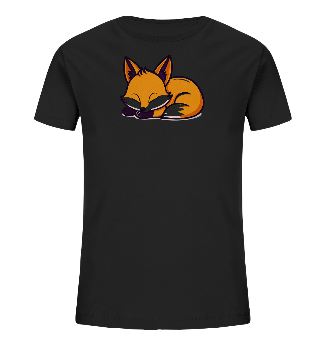 Onlineshop Shirts fuer Kinder - Das Bild zeigt ein schwarzes Kinder-T-Shirt mit einem detaillierten Aufdruck eines schlafenden Fuchses. Der Fuchs ist in warmen Orange- und Brauntoenen gestaltet und liegt friedlich zusammengerollt auf der Vorderseite des Shirts. Das Motiv ist zentral platziert und bildet den Hauptblickfang des Kleidungsstuecks. Das Design wirkt ruhig und ansprechend.