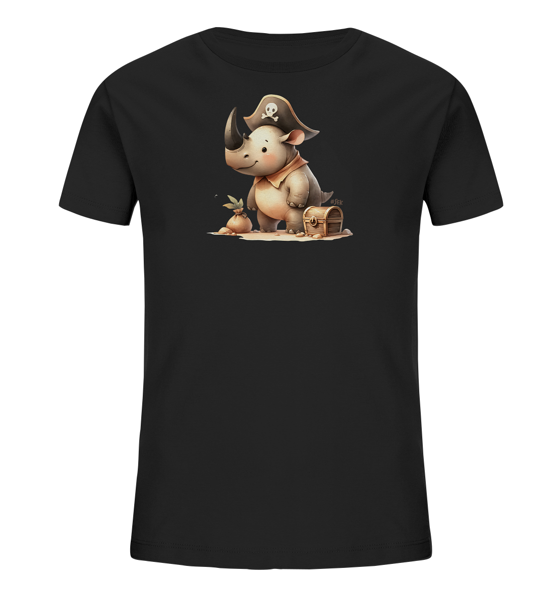 Onlineshop Shirts fuer Kinder - Das Bild zeigt ein schwarzes T-Shirt fuer Kinder mit einem suessen Piraten-Nashorn Motiv. Das Nashorn traegt einen Piratenhut mit Totenkopf und ein Halstuch. Es steht auf Sand neben einer Schatztruhe und einem Beutel. Das Design ist verspielt und detailreich gestaltet.