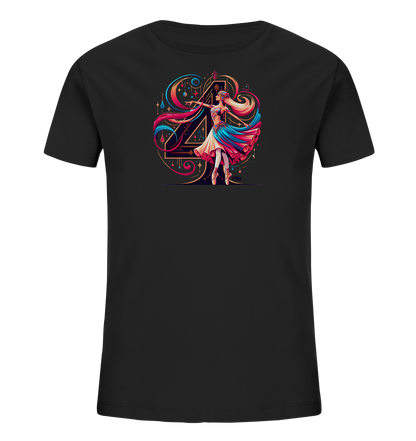 Onlineshop Shirts fuer Kinder - Das Bild zeigt ein schwarzes T-Shirt fuer Kinder. Auf der Vorderseite ist eine detailreiche Grafik einer tanzenden Ballerina in einem farbenfrohen Kleid abgebildet. Hinter ihr befindet sich eine kunstvoll gestaltete Zahl '4' mit verspielten, bunten Verzierungen. Das Motiv wirkt lebhaft und ansprechend mit seinen fliessenden Formen und leuchtenden Farben.