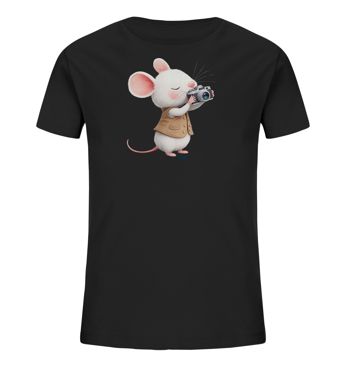 Onlineshop Shirts fuer Kinder - Das Bild zeigt ein schwarzes T-Shirt fuer Kinder mit einem niedlichen Tiermotiv auf der Vorderseite. Eine weisse Maus, bekleidet mit einer braunen Weste, haelt eine Kamera in den Pfoten. Die Maus hat die Augen geschlossen, was einen fokussierten oder vertraeumten Ausdruck verleiht. Dieses verspielte Design verleiht dem Shirt einen besonderen Charakter.
