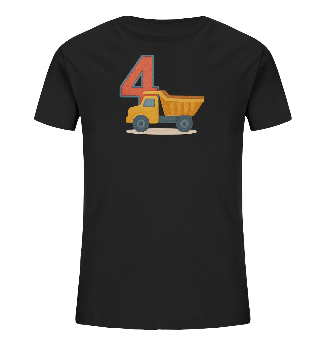 Onlineshop Shirts fuer Kinder - Das Bild zeigt ein schwarzes T-Shirt mit einem prominenten Motiv auf der Vorderseite. Das Motiv besteht aus der Zahl 4 in kraeftigem Rot mit grauem Rahmen und der Illustration eines gelben Muldenkippers. Der LKW ist detailliert gezeichnet und steht neben der Ziffer auf einem hellen Untergrund. Dieses Design ist klar und konzentriert sich auf die Darstellung der Zahl und des Fahrzeugs.